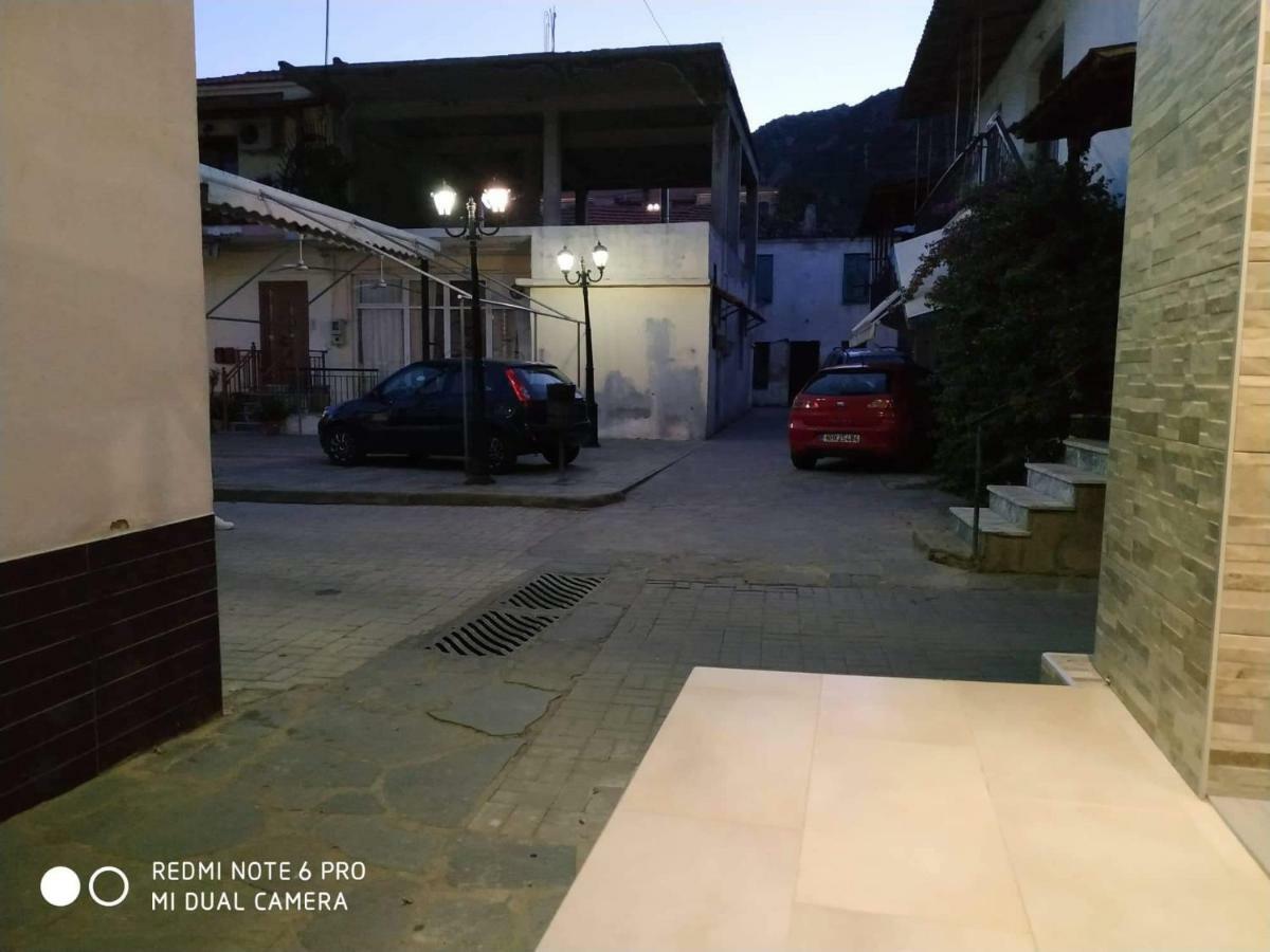 Lavim Apartments 2 Sykia Exterior foto